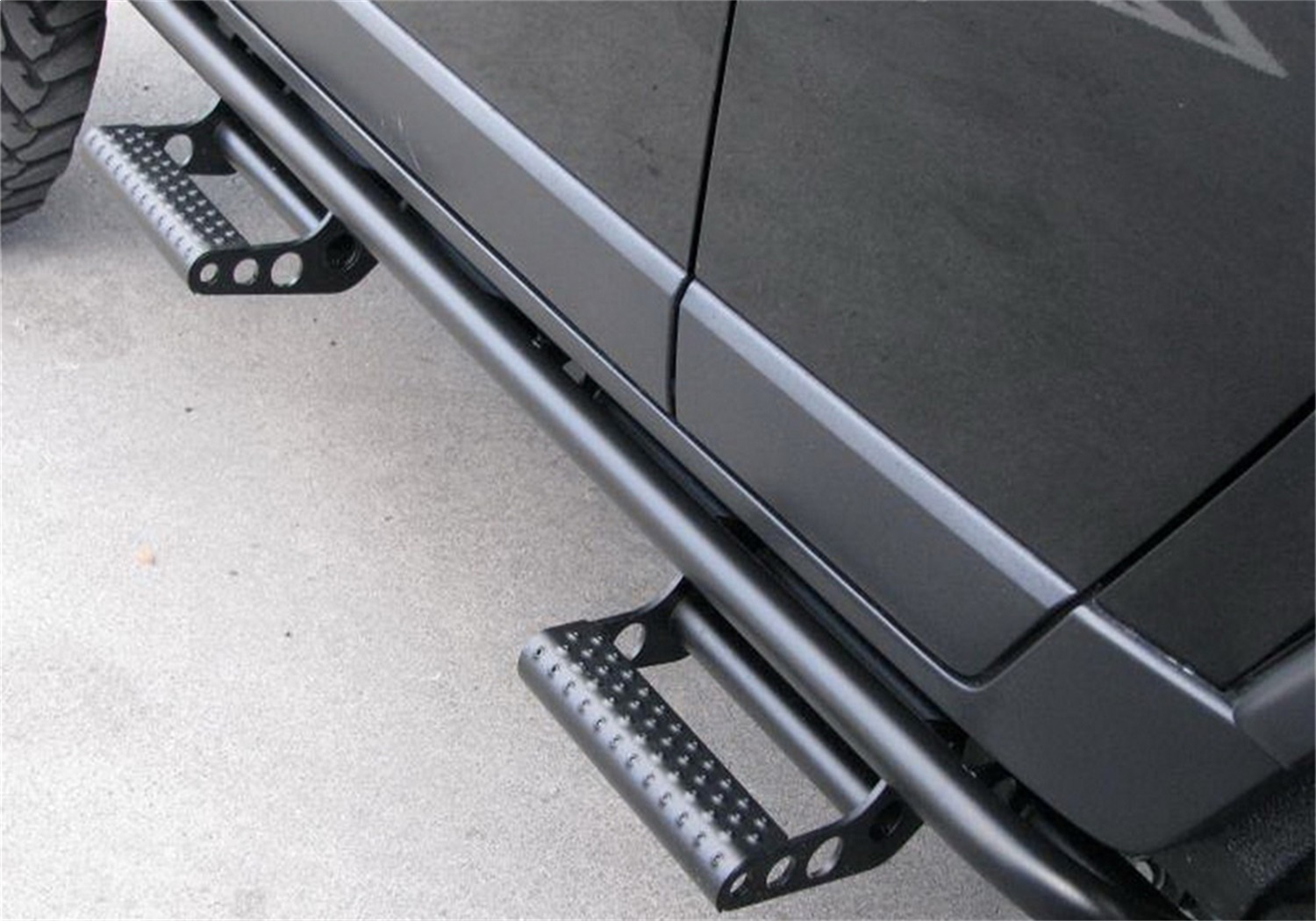 N-Fab Rkr Step System, Cab Length (2 Step Mounts/2 Steps Per Side) Without Kick Out, 1.75 In. N-Fab Rkr Step System, Cab Length (2 Step Mounts/2 Steps Per Side) Without Kick Out, 1.75 In.