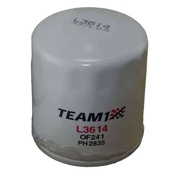 Crown Automotive Engine Oil Filter | 2002-2011 Jeep Liberty KJ, KK, 4105409 Crown Automotive Engine Oil Filter | 2002-2011 Jeep Liberty KJ, KK, 4105409