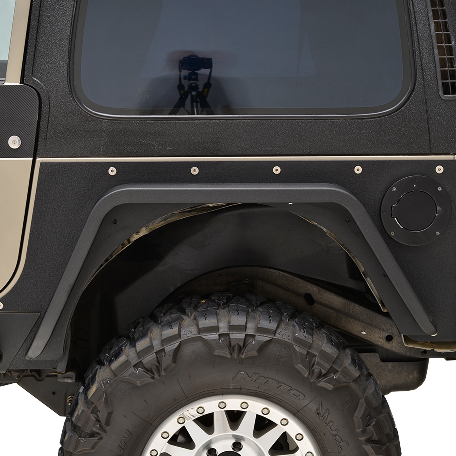 Paramount Edge Rear Fenders for 97-06 Jeep Wrangler TJ | Best Prices &  Reviews at Morris 4x4