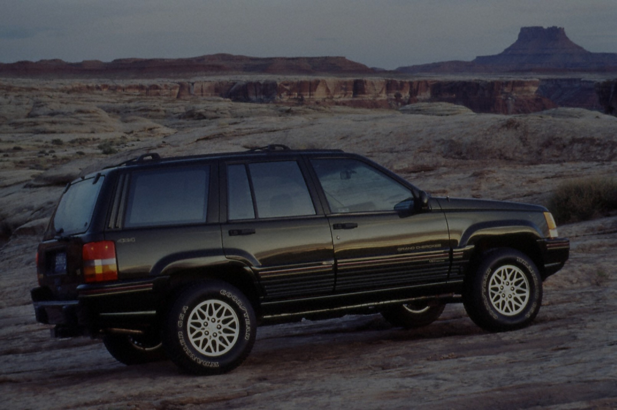 Grand Cherokee ZJ Fluid Capacities | In4x4mation Center