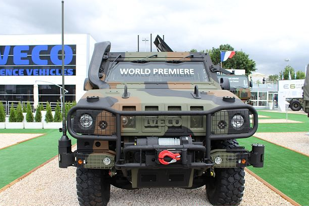 LMV2-4x4-front